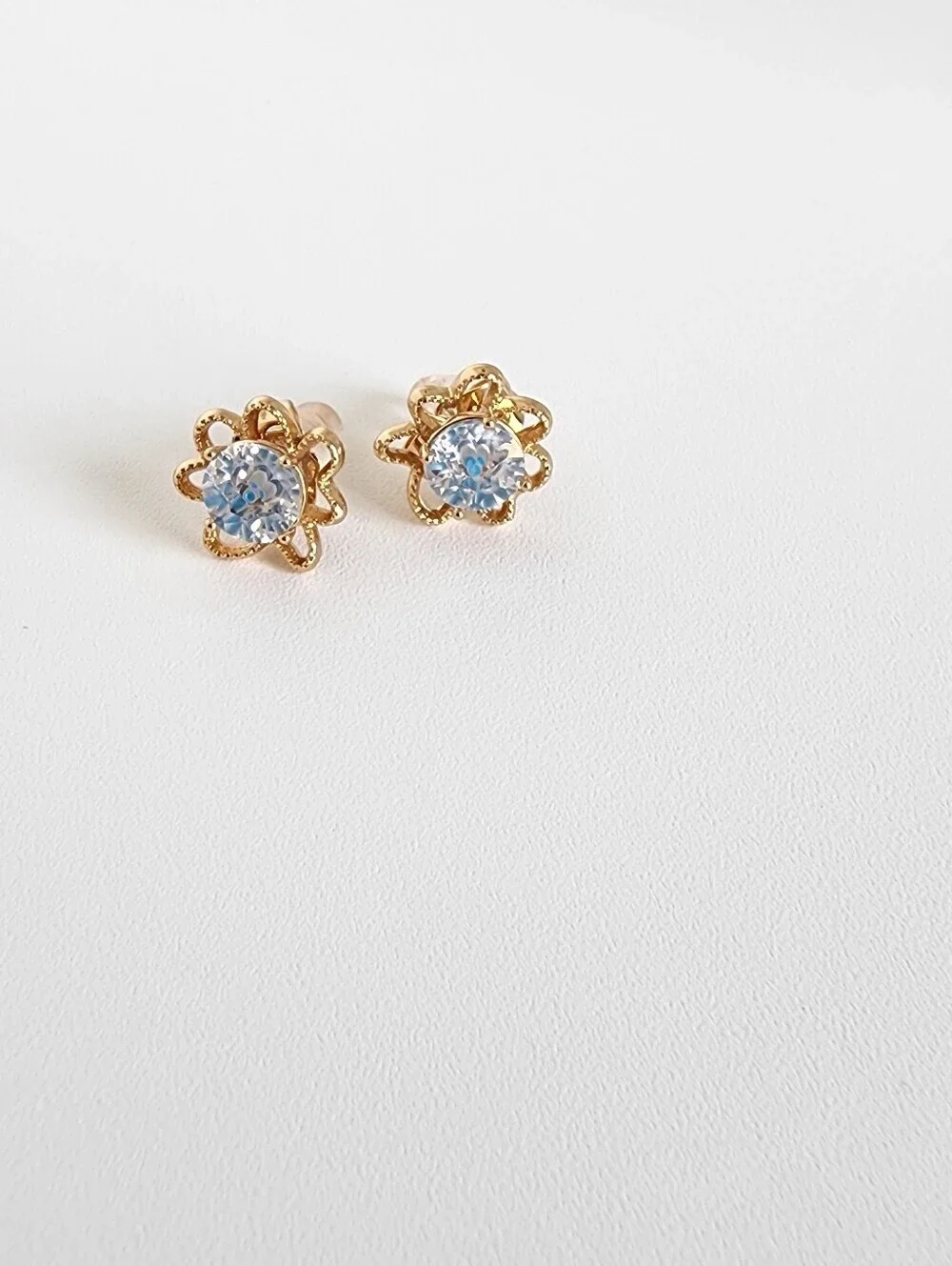 Rose Gold Plated Blue Crystal Flower Stud Earrings Dainty Sparkle
